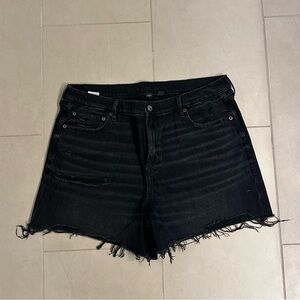 American Eagle - Size 16 - Black Distressed Denim Shorts